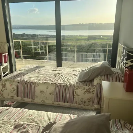 Beautiful House With Stuning View Foz do Arelho